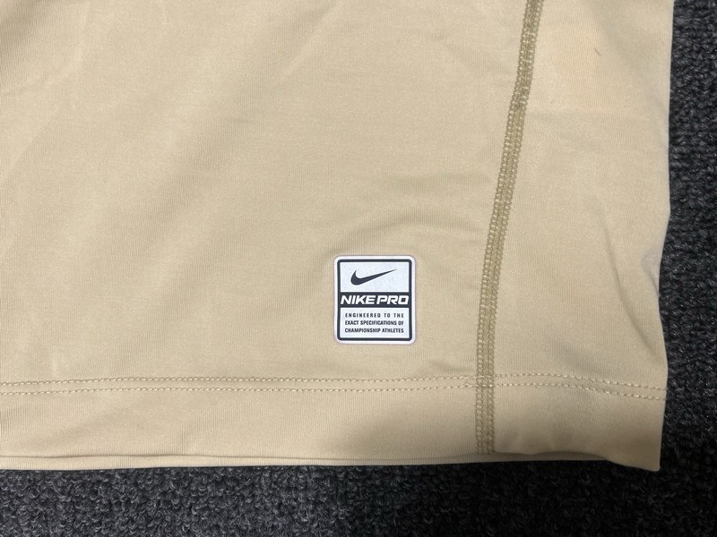 Nike Pro Tight 1/2 Sleeve Compression Shirt Men's Large Yellow Sports Gym gallery