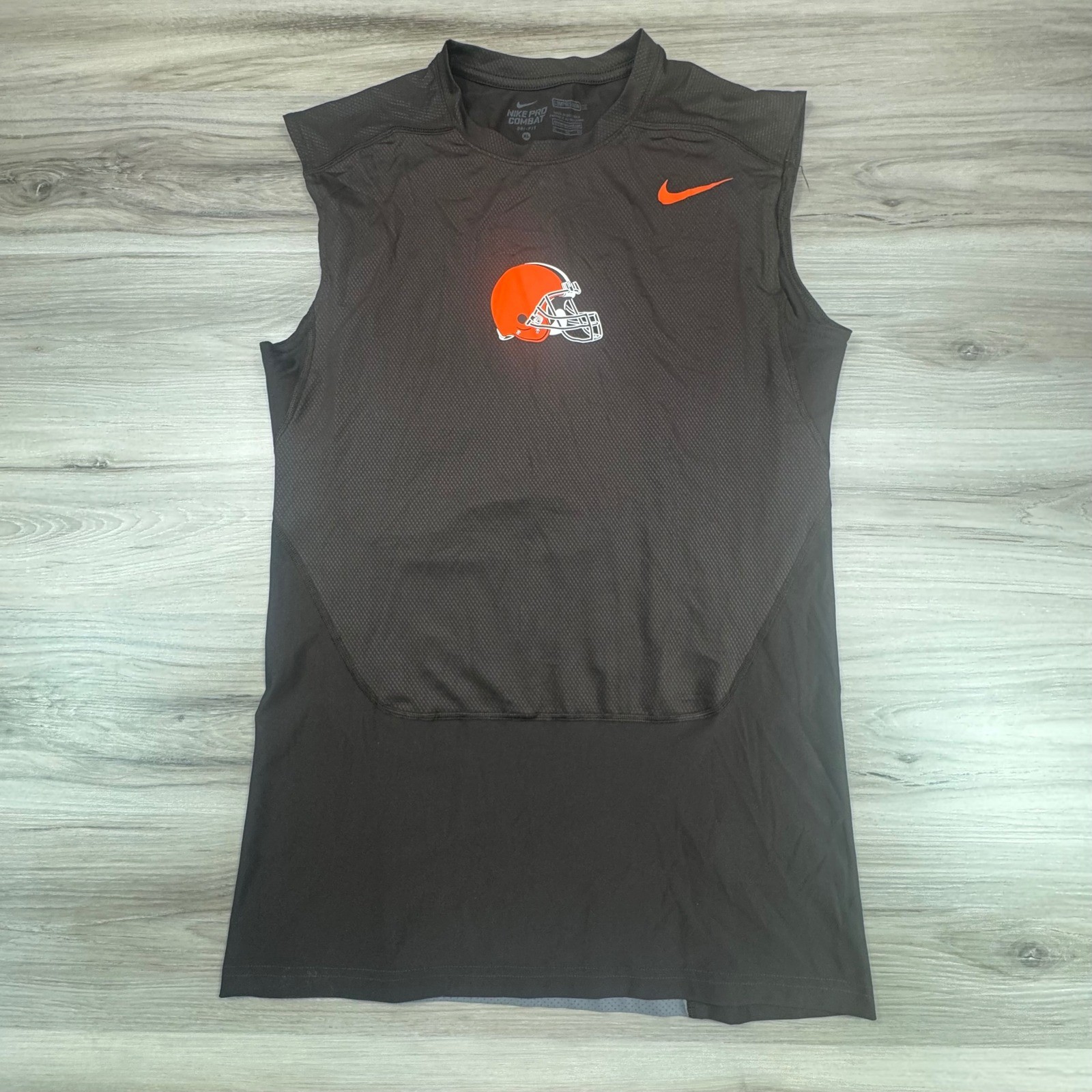 Nike Pro Combat Cleveland Browns Compression Tank Top Mens XL Brown 703670-239 gallery