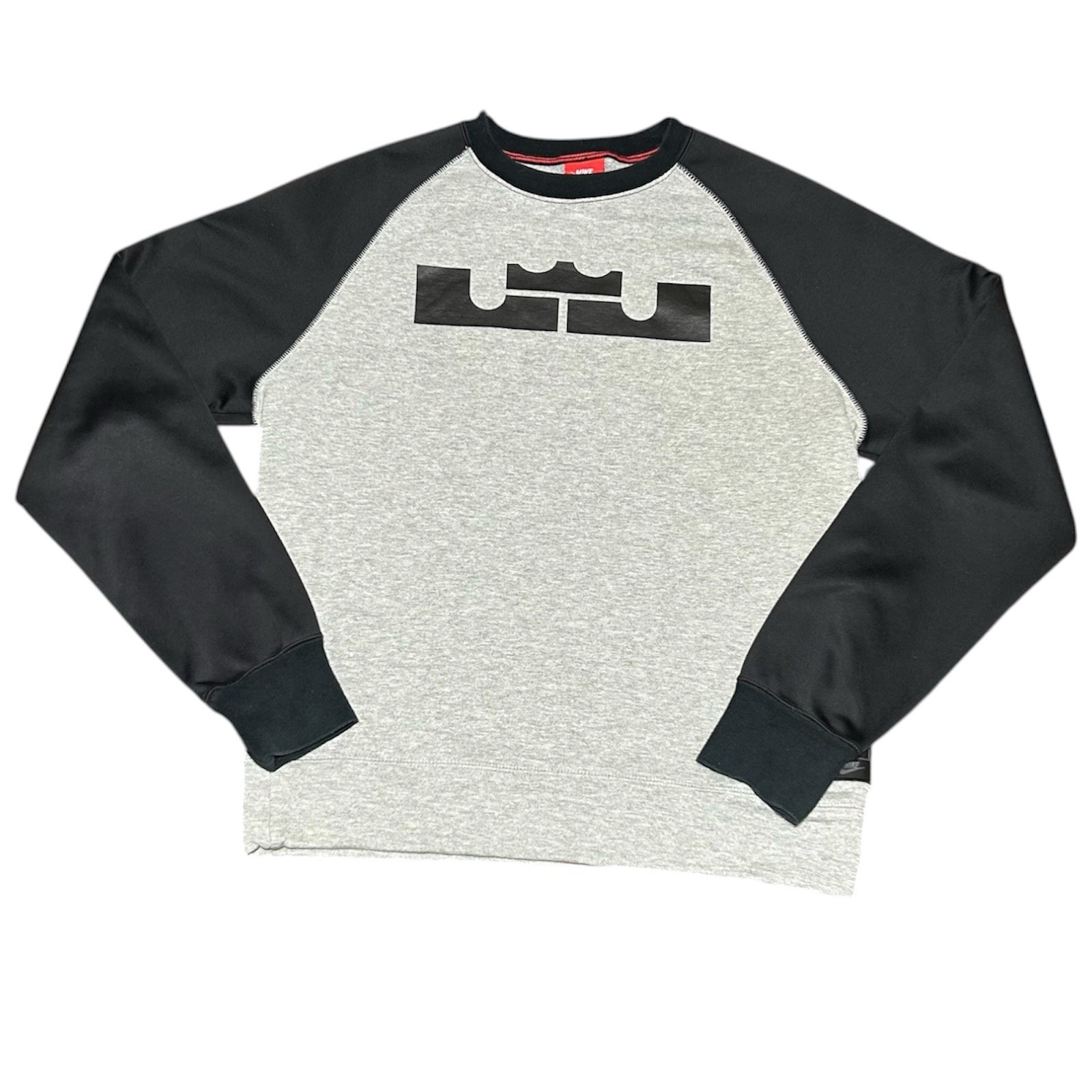 Nike LeBron James King Logo Mens Medium Gray Black Raglan Crewneck Sweatshirt gallery