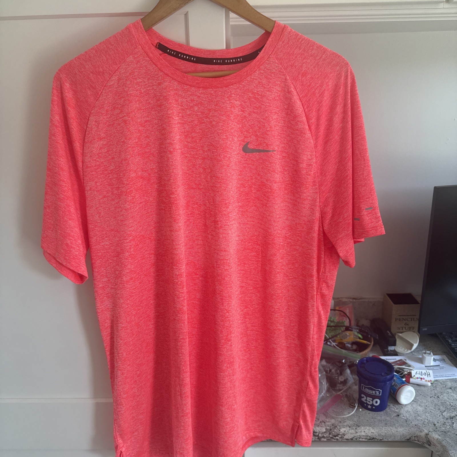 Nike Stride Running T Shirt Size Large Mens Bright Crimson Short Sleeve $60 gallery