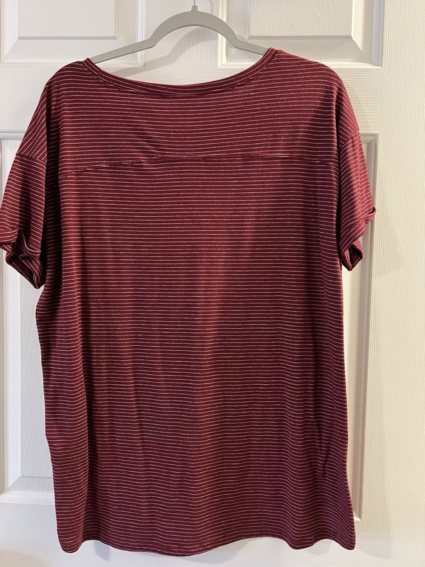 Amazon Essentials Striped Athletic Shirts, Size Large, Set Of 2 Gray and Maroon gallery
