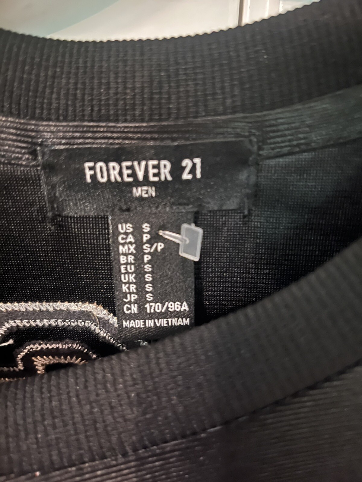 Forever 21 Men XXIX Invincible Jersey Small gallery