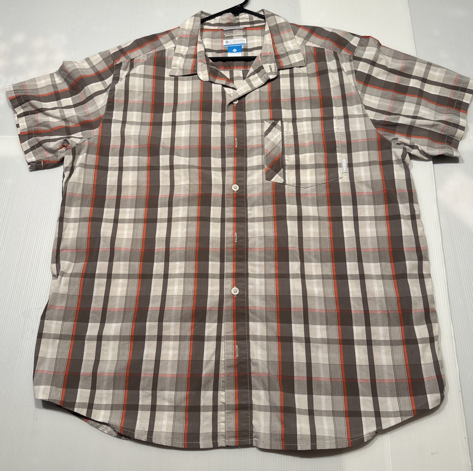 Columbia Silver Ridge Shirt Men's XL Gray Red Plaid Short Sleeve Omni-Wick gallery