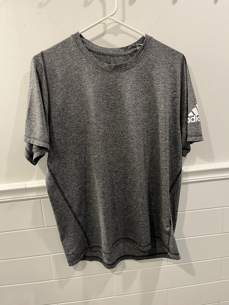 Adidas Freelift Athletic Workout Sports T shirt Mens Gray Size Large