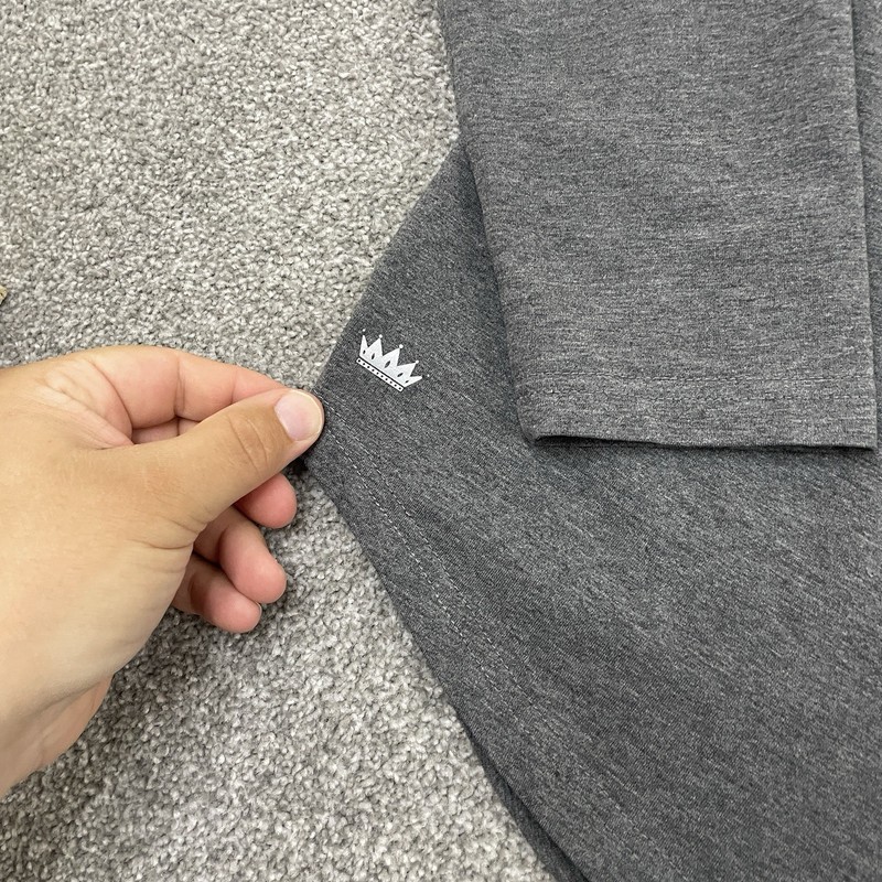 Under 5'10 Shirt Men M Gray Long Sleeve Activewear Performance Athletic Pullover gallery