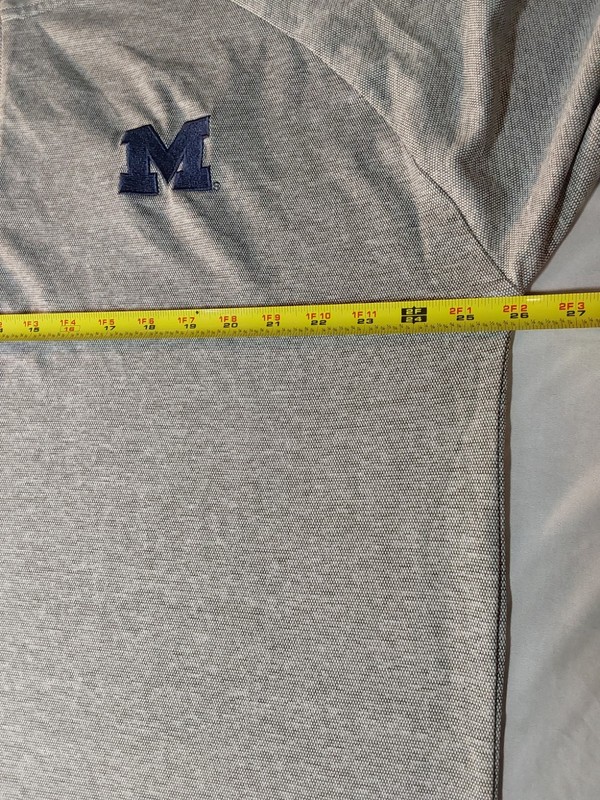 Champion XL Gray 1/4 Zip Michigan Wolverines Pullover #M148 gallery