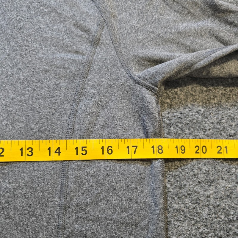 REI CO Op Shirt Mens Size Small Gray 1/4 Zip Long Sleeve Outdoors Layer Hiking gallery