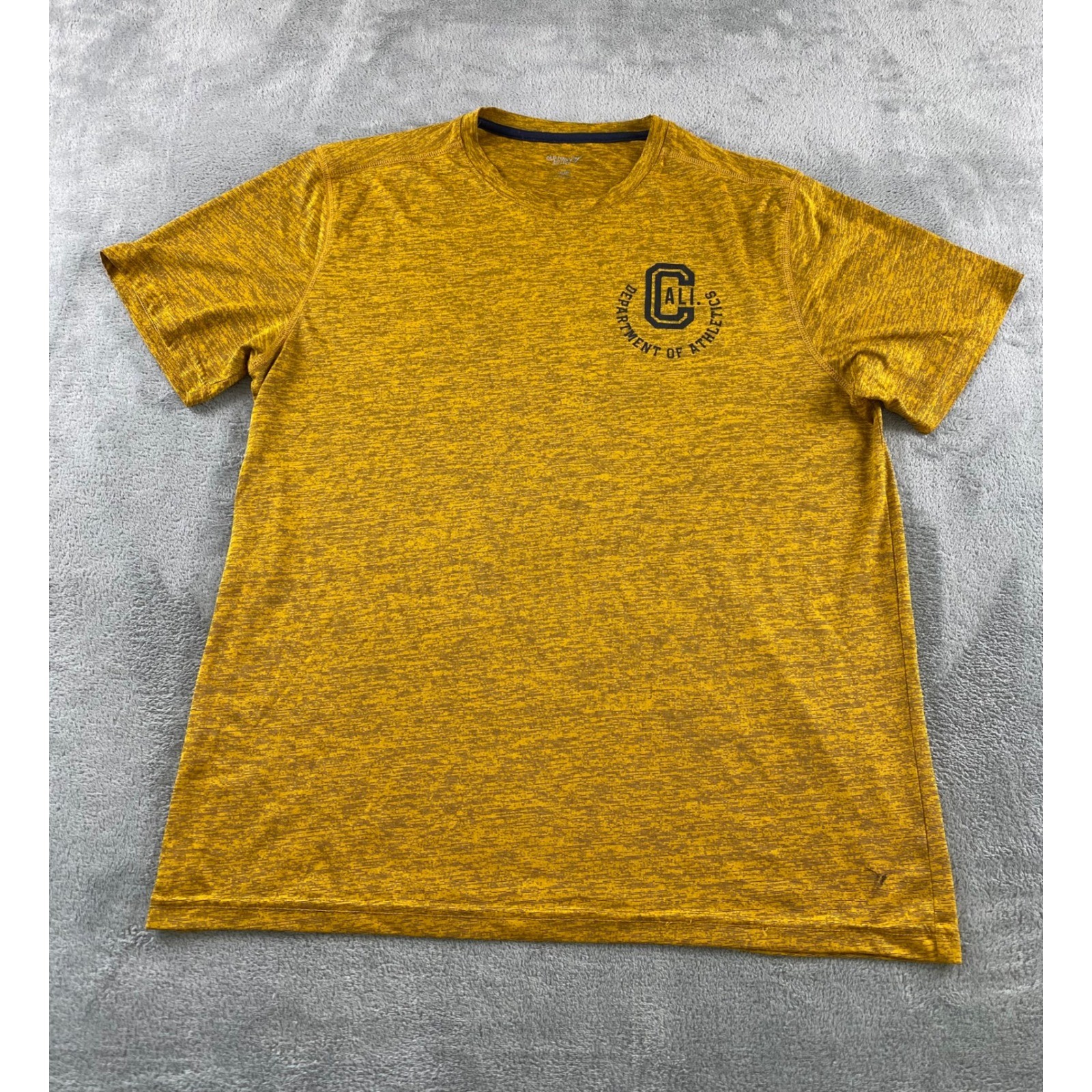 Old Navy Active Mens Go-Dry Cali Athletics Graphic T-Shirt Gold Heather Large gallery