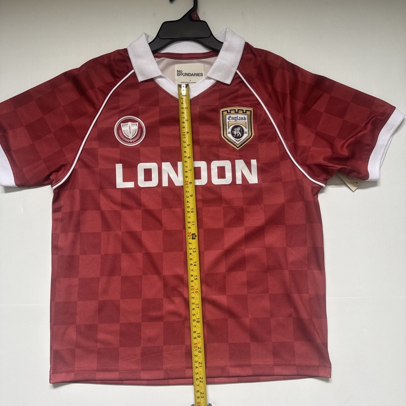 No Boundaries London Soccer Jersey Shirt Men’s Small Red Checkered Athletic NWT gallery