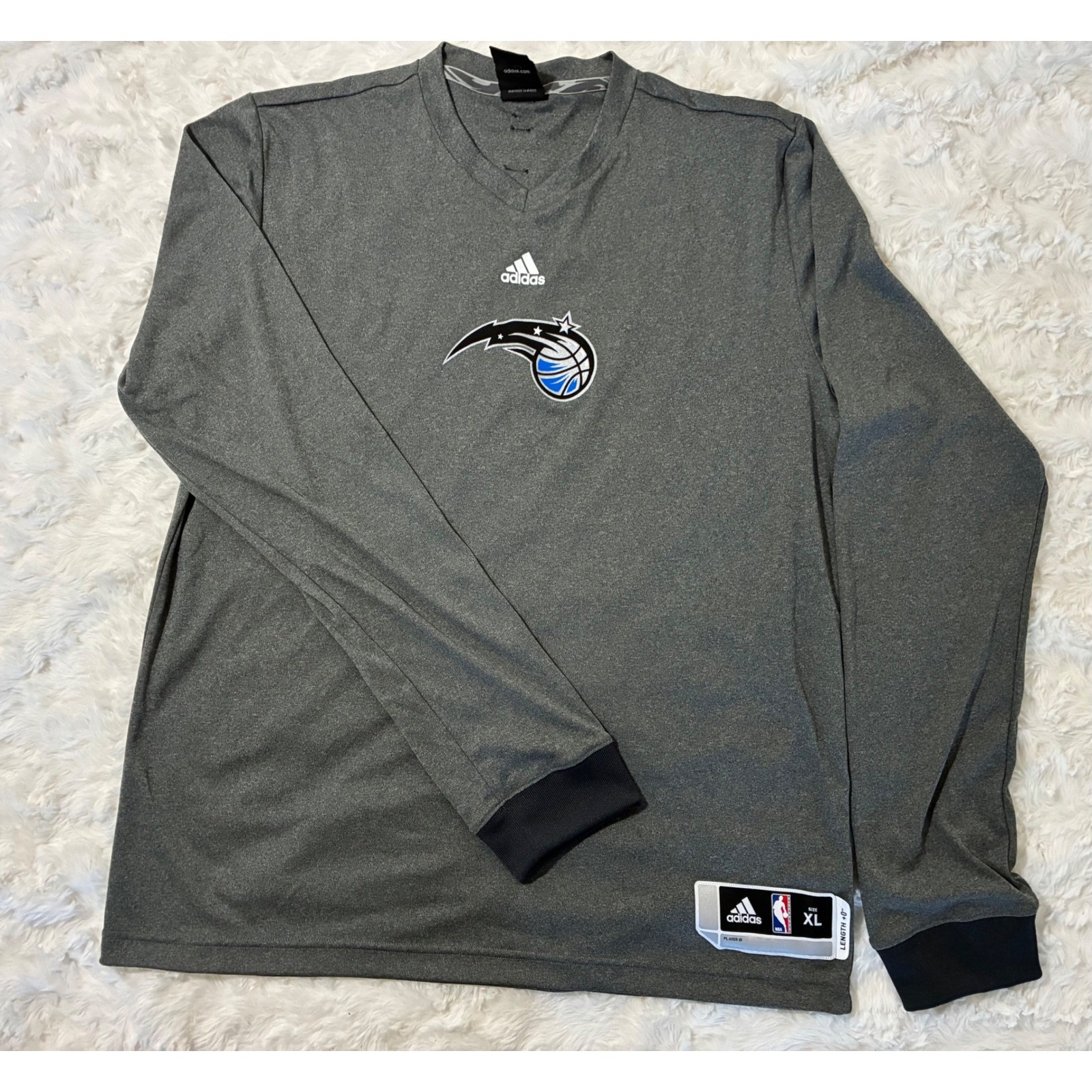 Adidas Orlando Magic NBA Long Sleeve Shooting Shirt Mens XL Gray V-Neck Training gallery