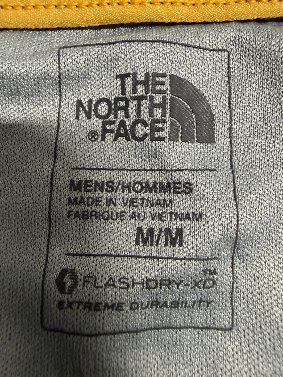 The North Face FlashDry XD Shirt Mens Medium Gray Short Sleeve Raglan Top gallery