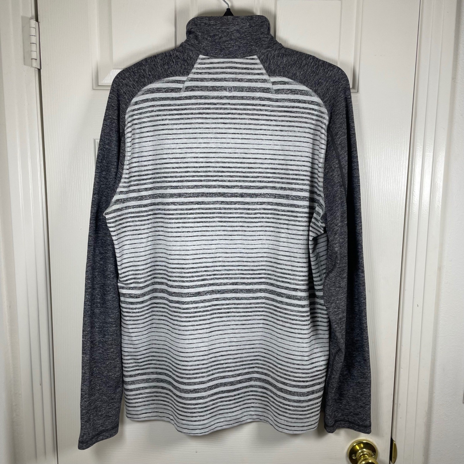 Lululemon Surge Warm 1/2 Zip Pullover Mens Grey White Striped XL Wicking Stretch gallery