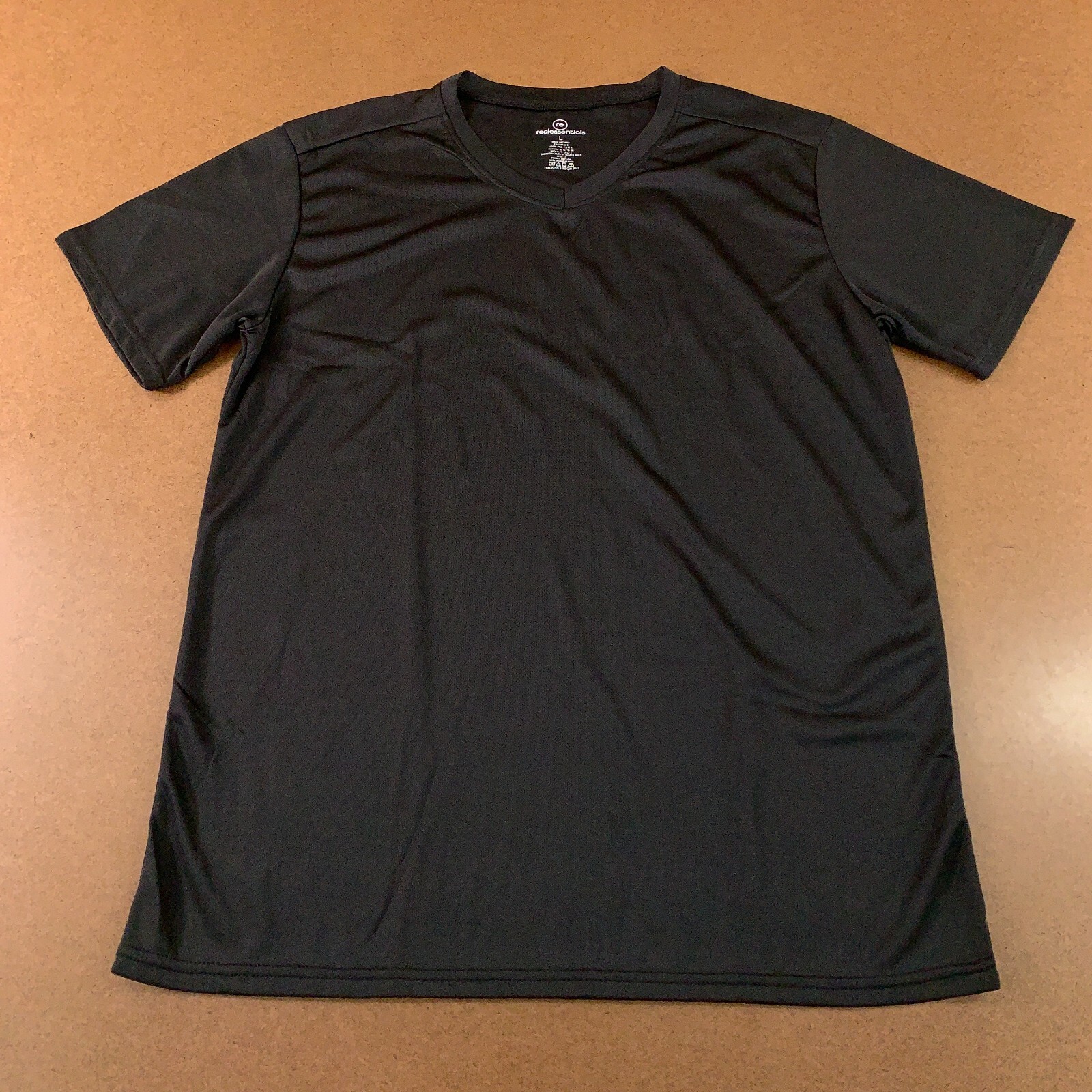 Real Essentials Mens Size Large Black Short Sleeve V Neck Athletic Tee New gallery
