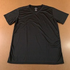 Real Essentials Mens Size Large Black Short Sleeve V Neck Athletic Tee New