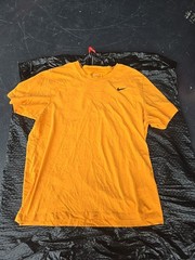 Nike DRI-FIT Ready Training T-Shirt Men’s Orange Short Sleeve DV9815-815 SIZE XL