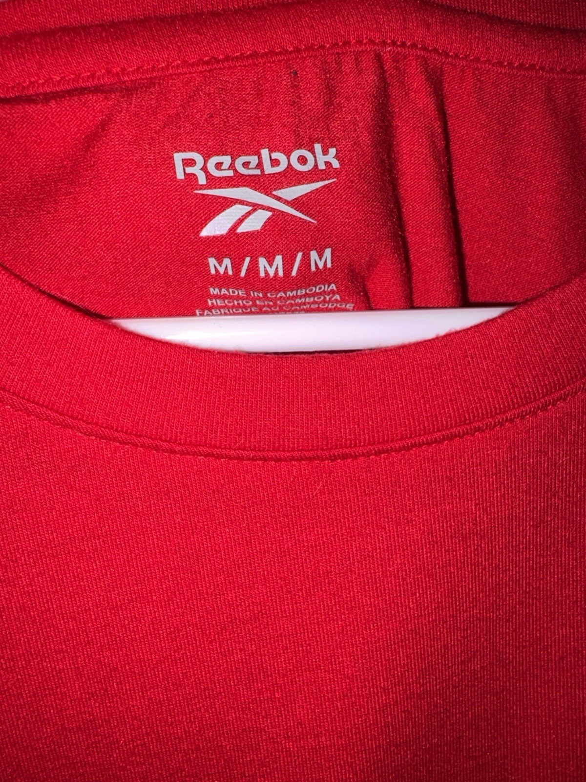 Reebok women’s Red Logo Graphic Print Crew Neck Short Sleeve T-Shirt Size M gallery