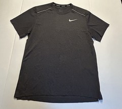 Nike Men’s Dry Fit Running Short Sleeve Jaquard GFX Gray Black T Shirt Sz Large