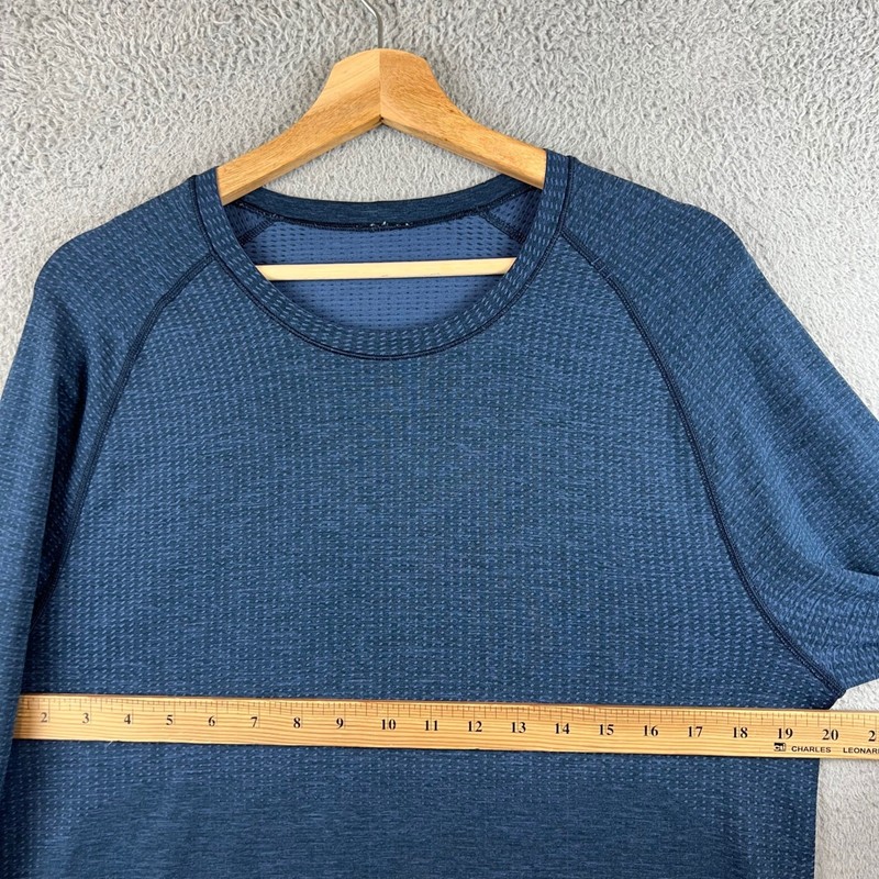 Lululemon Metal Vent Tech Long Sleeve Shirt Mens M Navy Blue Heather Training gallery