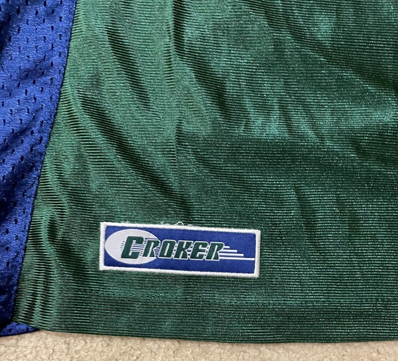 Croker Sports Ireland American Football Jersey Men's Large Green #32 NWT gallery