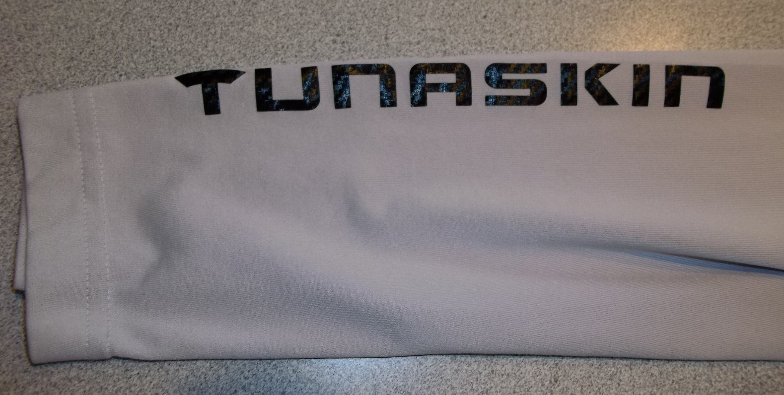 TUNASKIN Echo Performance Mens LS Pullover T-Shirt Size L Fishing Gray Polyester gallery
