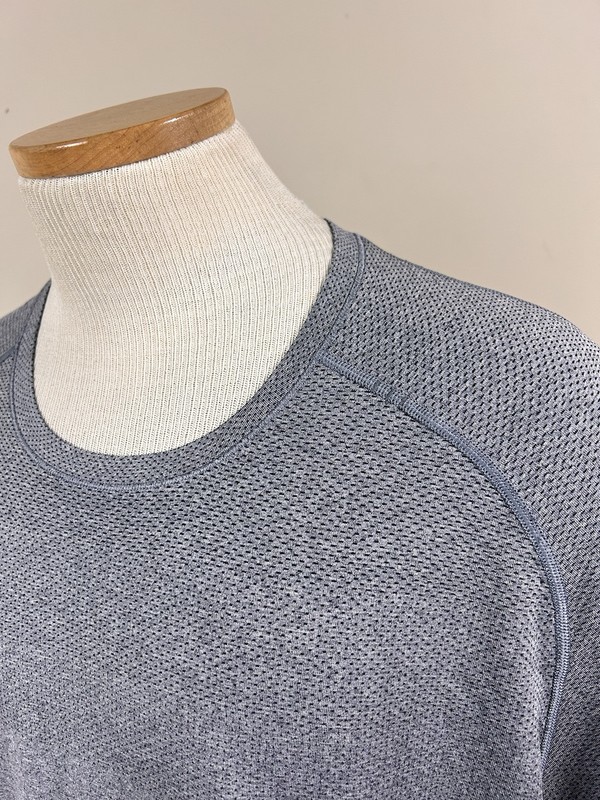 Lululemon Metal Vent Tech Breathable T-Shirt Men’s GET SWEATY SEE MEASUREMENTS gallery
