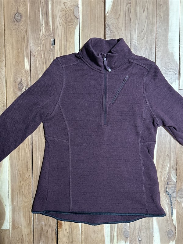Men’s Ascend Half Zip Maroon/ Taupe Small Long Sleeve Pullover 100% Polyester gallery