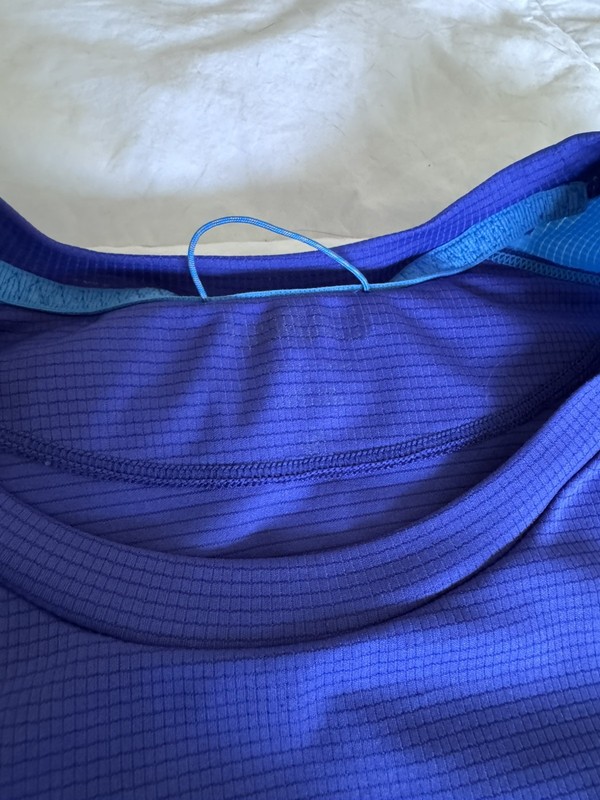 HOKA One Men’s Performance 3/4 Sleeve Running Shirt Lightweight No Size Tag gallery