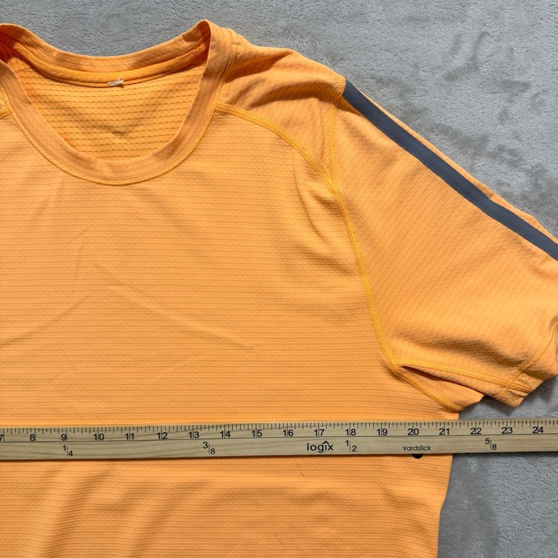Lululemon Training Tech T Shirt Mens L Creamsicle Pop Metal Vent Running Gym gallery