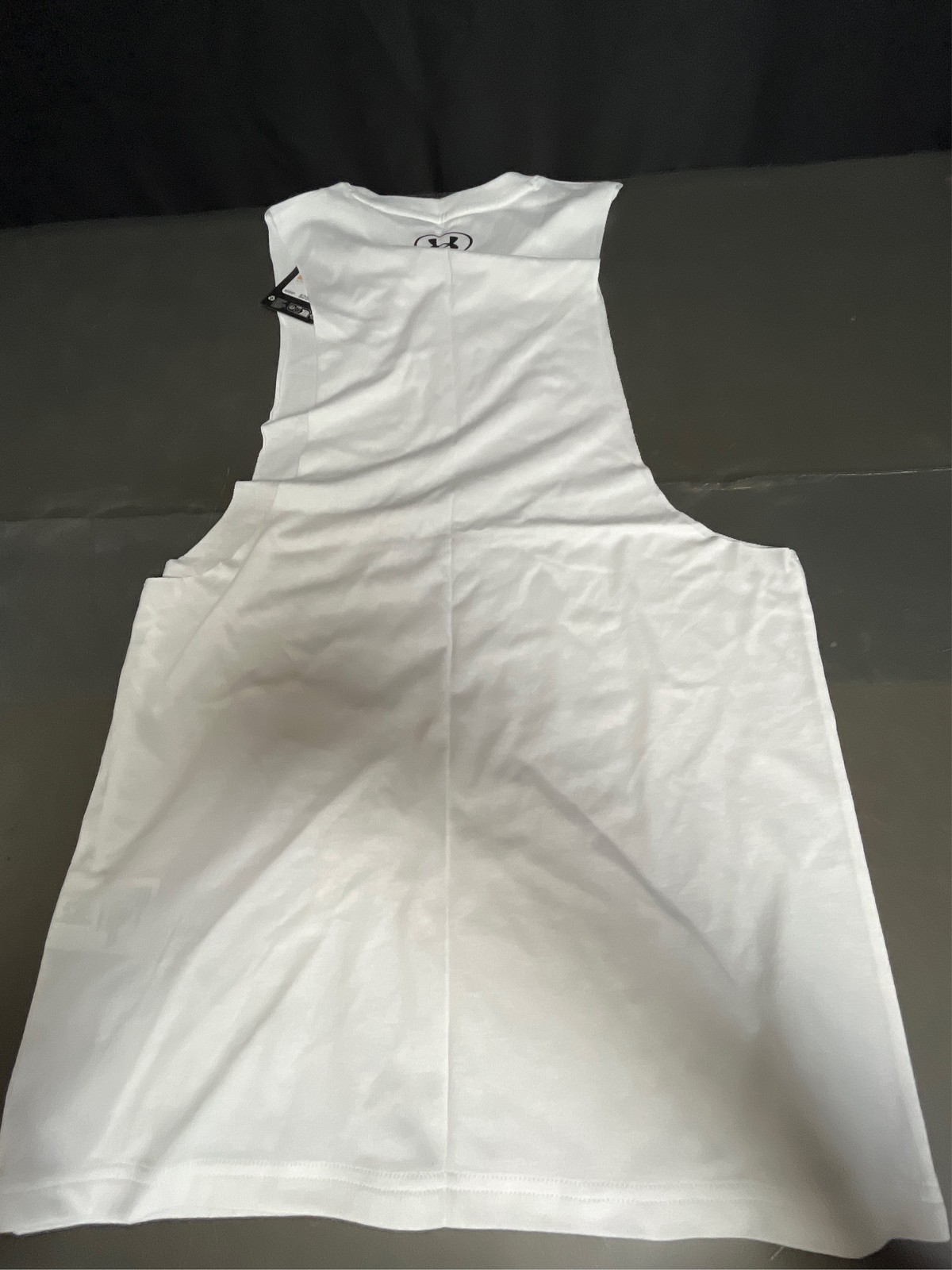 Men's Under Armour Left Chest Cut-Off Tank gallery