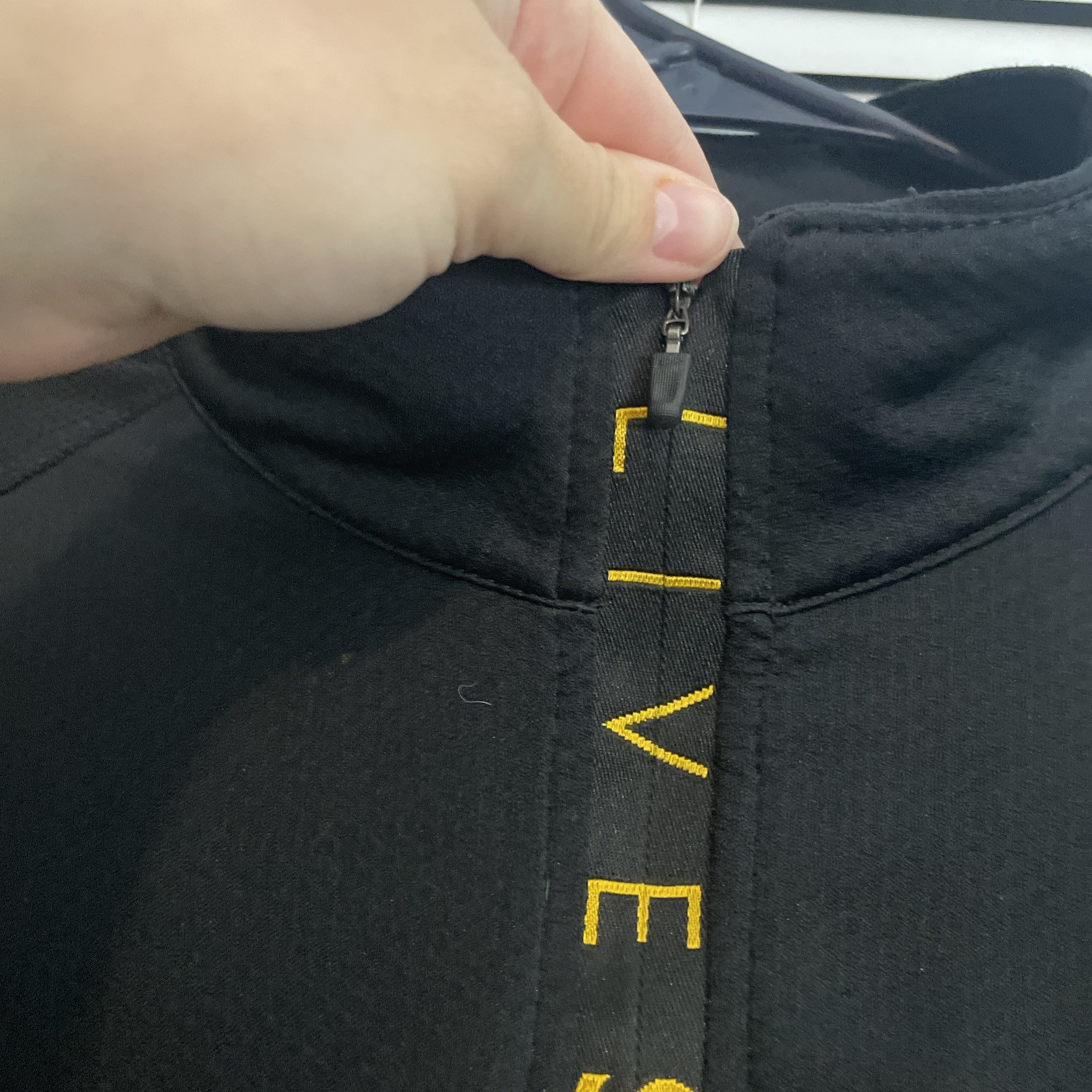 Nike Livestrong Zip Pullover Men’s [Size L] Black Yellow Running Jacket Dri-Fit gallery