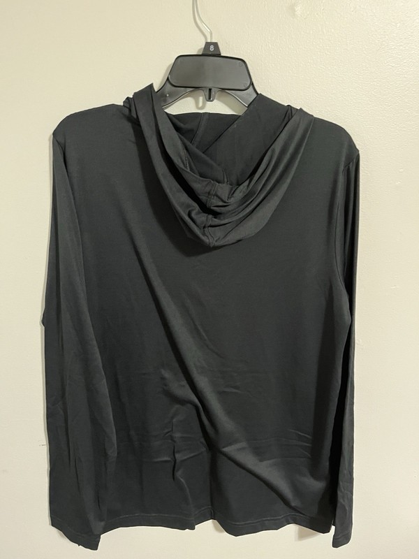Black PUMA Running Long Sleeve Hooded Shirt Men’s Size M New Without Tags gallery
