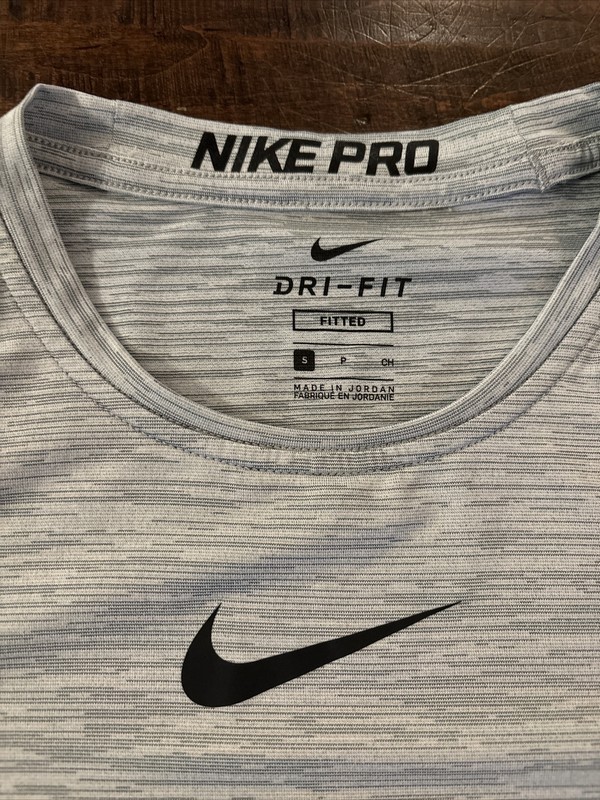 Nike Pro Fitted Base Layer Small Men’s Baseball/football gallery