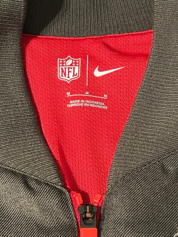 Nike Tampa Bay Buccaneers Team Issue Sideline Jacket Sz M NEW DO2112 211 RARE gallery