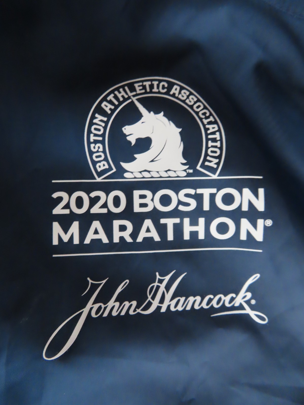 April 2020 Adidas 124th B.A.A. BOSTON MARATHON (MED) Running Hooded Jacket BLUE gallery