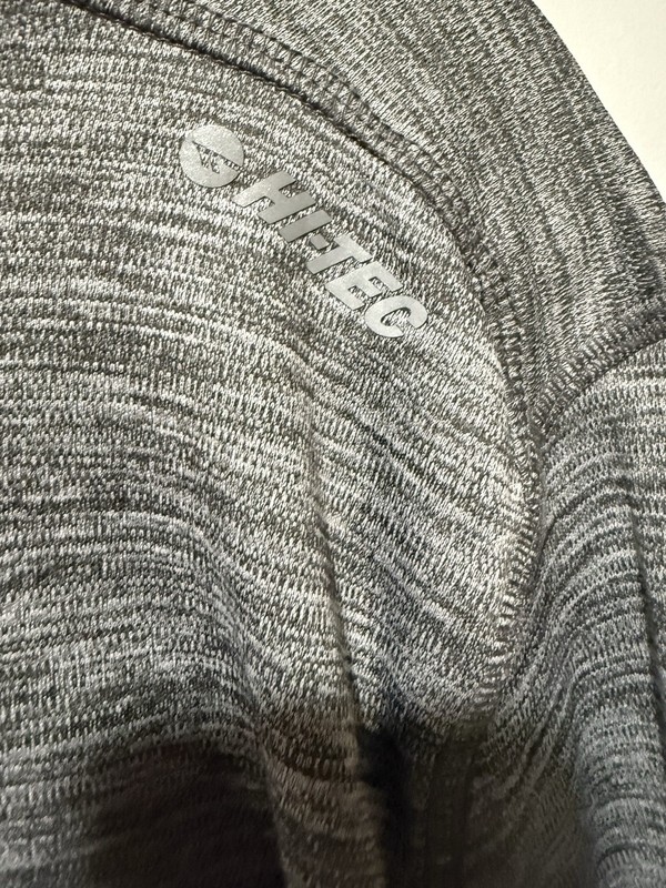 Hi-Tec Men's Gray 1/4 Zip Mock Neck Pullover Long Sleeve Activewear Top XL gallery