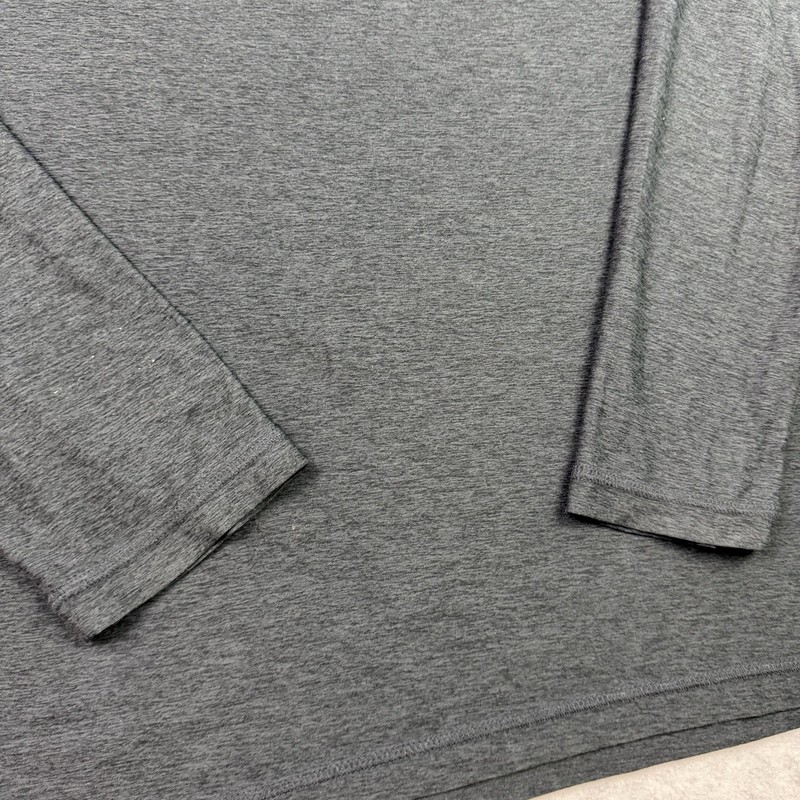 Vuori Long Sleeve Strato Tech Tee Mens XL Gray Gym Activewear Athleisure V178 gallery