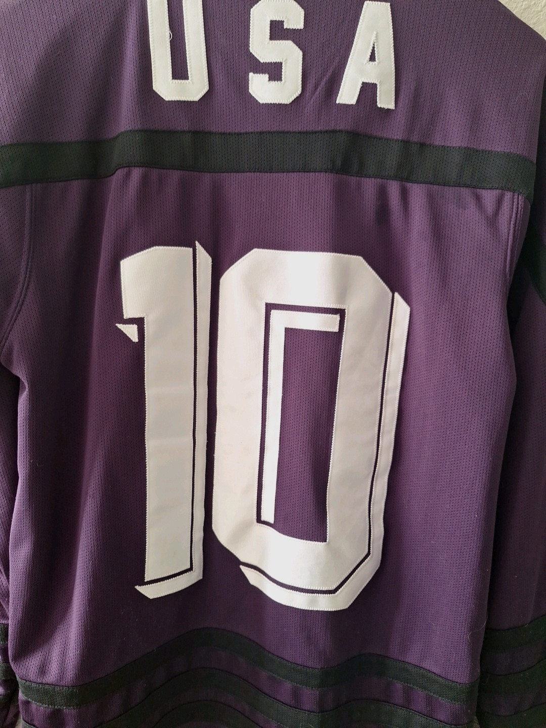 10DEEP ROYAL PURPLE HOCKEY JERSEY SIZE MEDIUM gallery
