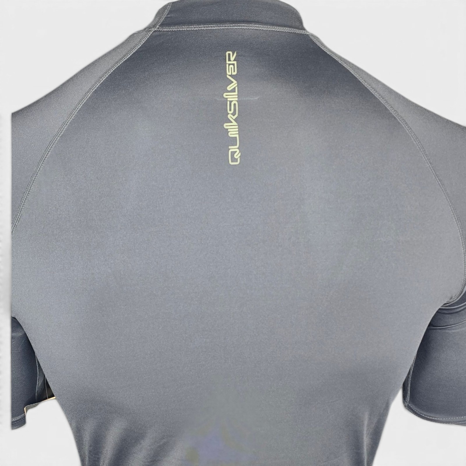 men's quicksilver chorcal gray short sleeve upf 50 protection gallery
