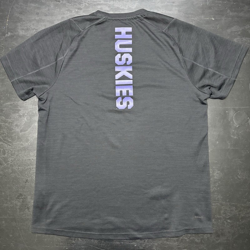 University of Washington Huskies player issue Adidas performance T-shirt LARGE gallery