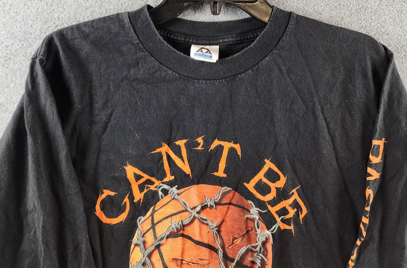 AAA Youth Basketball Graphic Shirt Men's L Black Round Neck Long Sleeve Pullover gallery