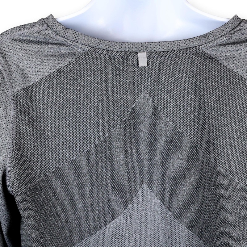 Danskin Now Gray Chevron Back Longsleeve Tee L gallery