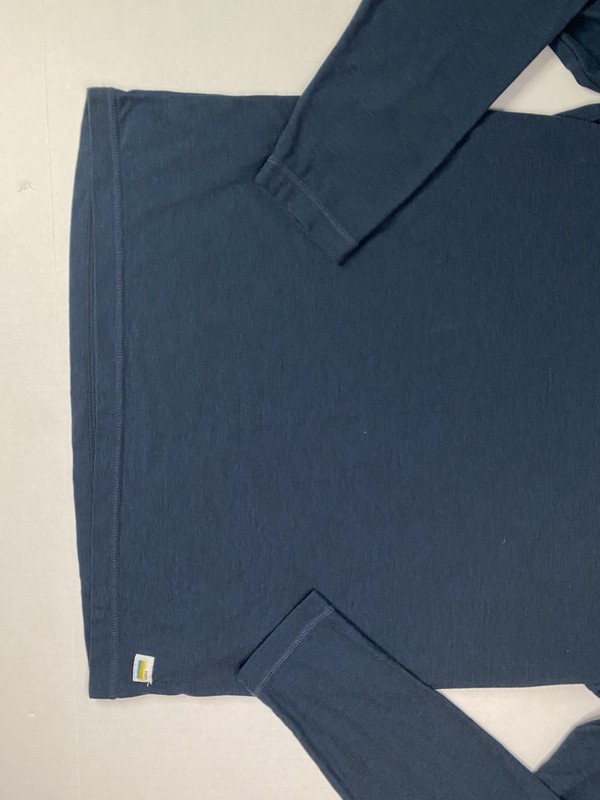 Vuori Strato Tech Long Sleeve Tee Mens Medium Navy Blue V178 Performance gallery