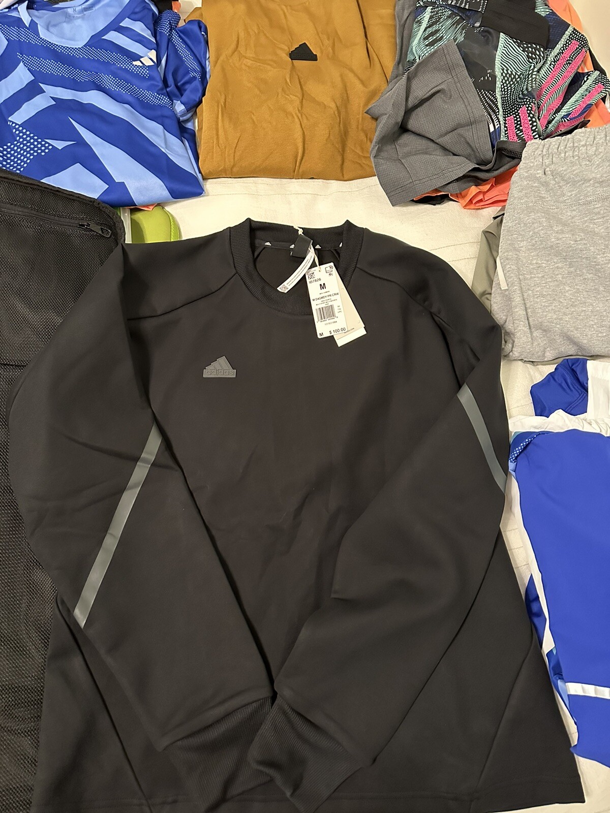 Adidas Men’s Medium Black Crew Neck Hype Rare Pro 2023 Track And Field gallery