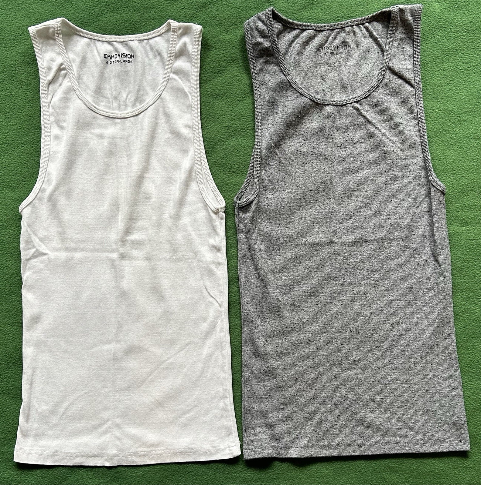 2 Ekkovision OG Beaters, Size 2X, NWOT gallery