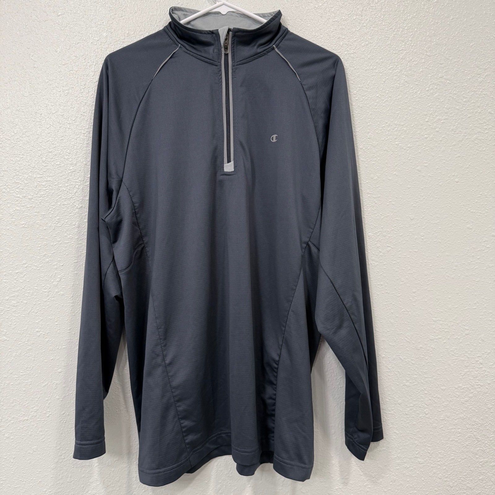Champion Men's Dark Gray Quarter Zip Long Sleeve Athletic Pullover Shirt Size L gallery