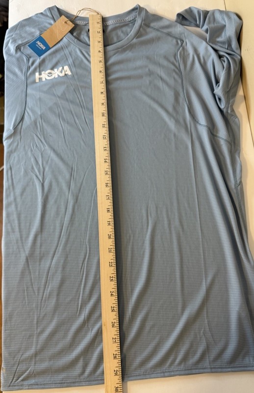 Hoka Men's Glide Running Workout Lightweight Shirt Size XL 3/4 Sleeve Light Blue gallery