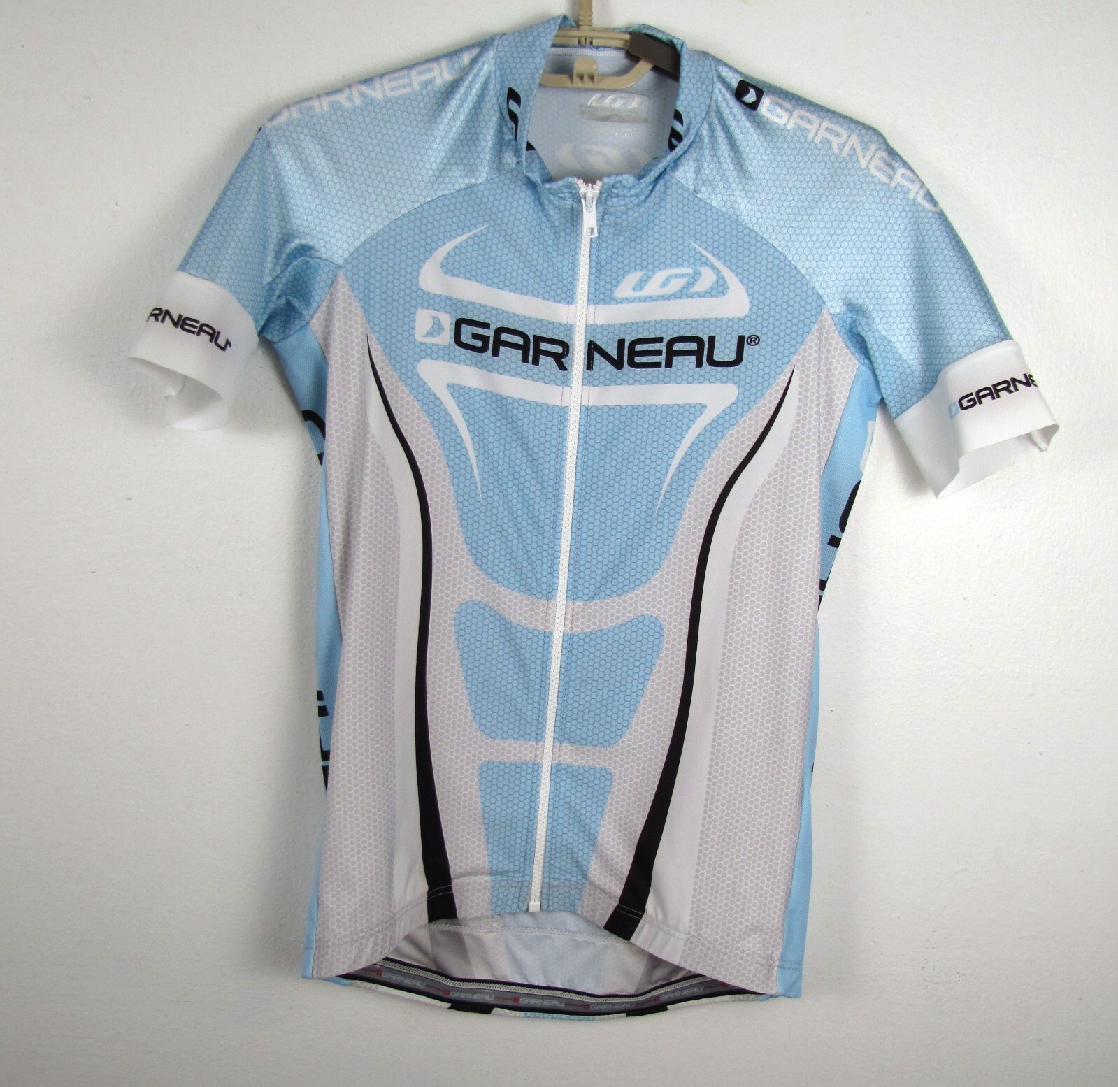 Garneau Men's Size Medium Light Blue Full Zip Short Sleeve Cycling Jersey gallery