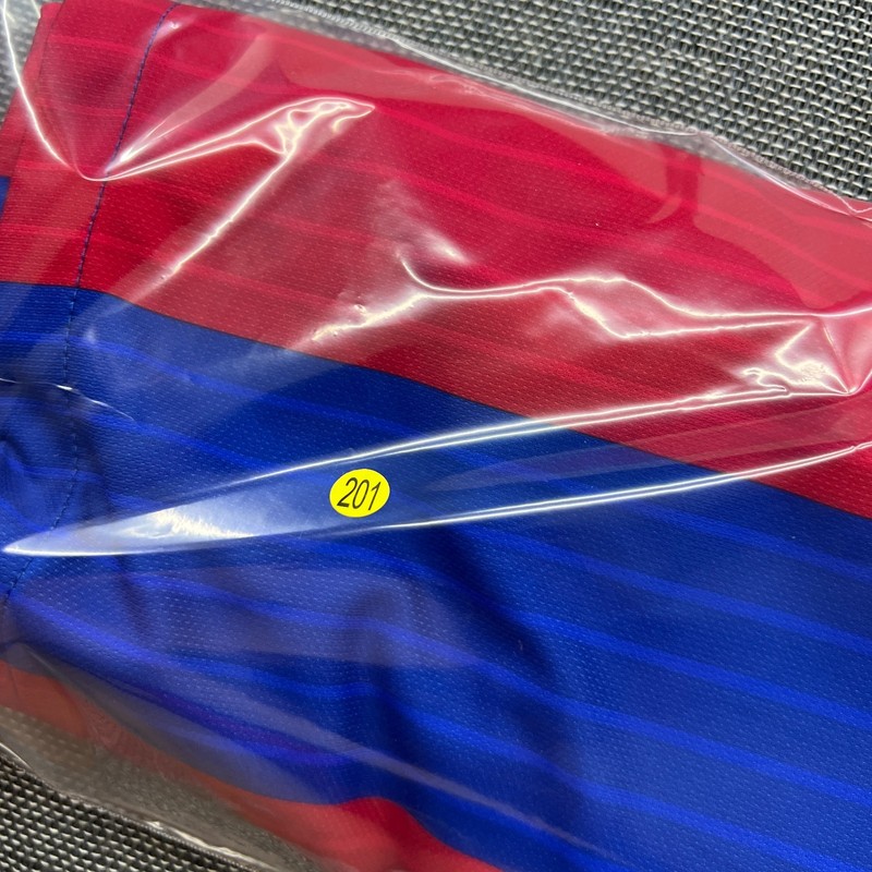 Barcelona 2016 2017 Home Football Jersey Mens Medium Adult Nike Shirt gallery