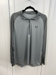 Under Armour Men’s 1/2 Zip Pullover Loose Sz XL Two Tone Gray Long Sleeve