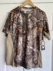 BJ10 Habit Camo Realtree Shirt Scent Factor Wicking Short Sleeve Mens Medium